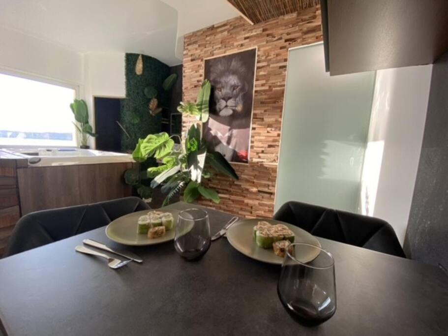 Apartmán Sunset Six-Fours-les-Plages Exteriér fotografie